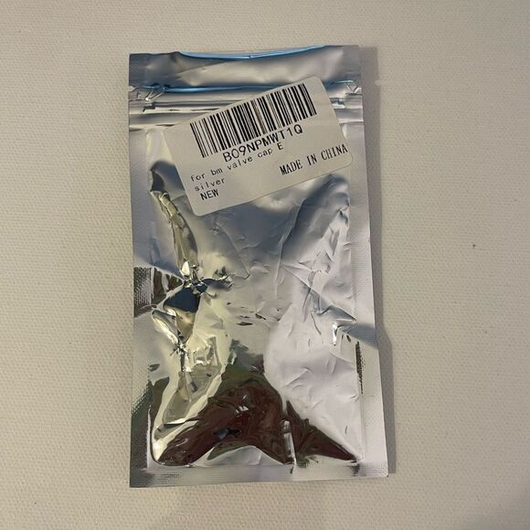 BMW Valve Stem Caps in Silver Set of 4 NWT - Picture 4 of 4